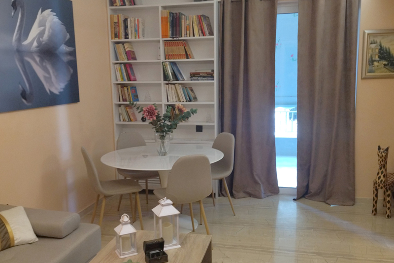 swan paradise glyfada